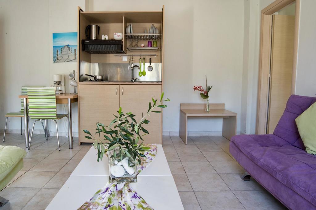 Studios Niki Lákka Habitación foto